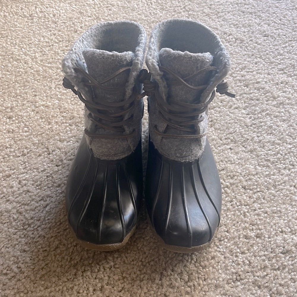 Steve Madden duck boots